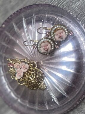 Vintage Delicate Pink Rose Porcelain Earrings and Brooch Set